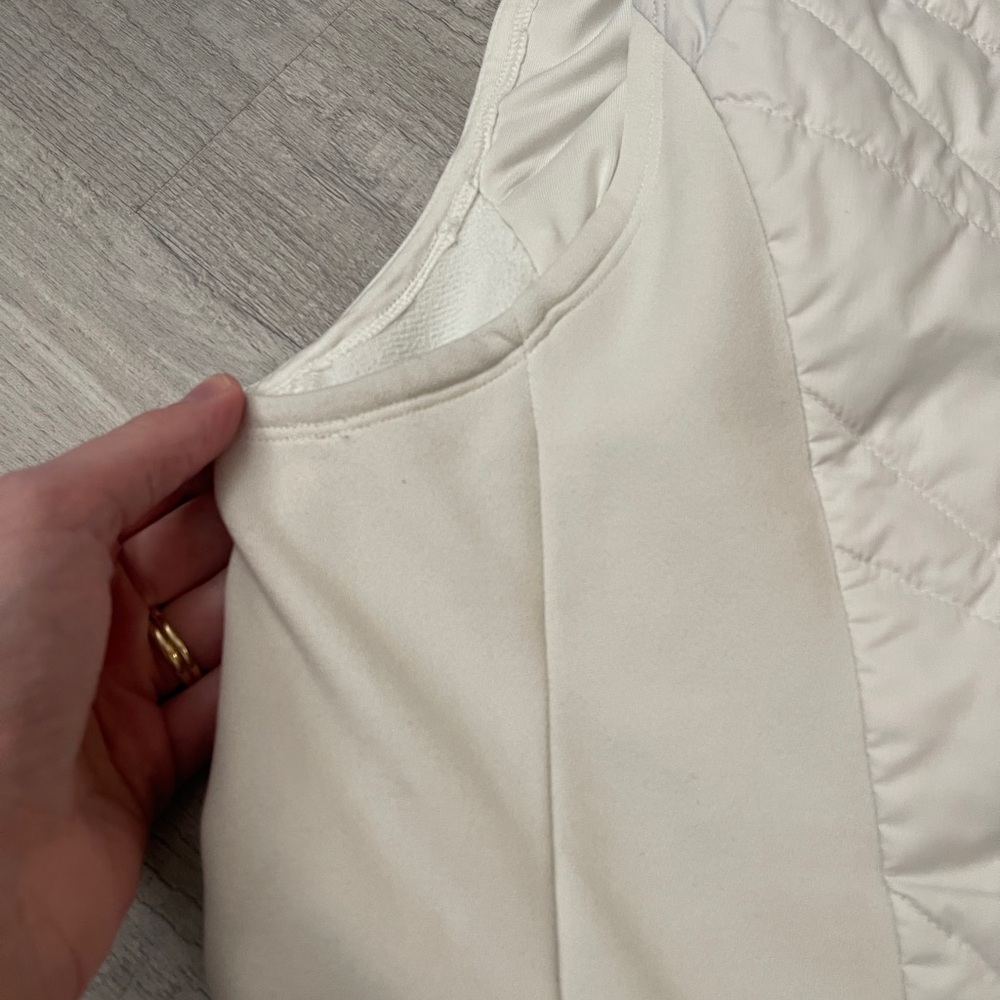 The North Face Hooded Vest Womens Size Sp white  Quilted Front Flashdry Full Zip - Picture 10 of 10